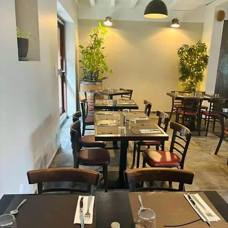 Au Relais Gascon Hotel *