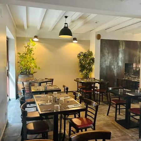 Au Relais Gascon Hotel *