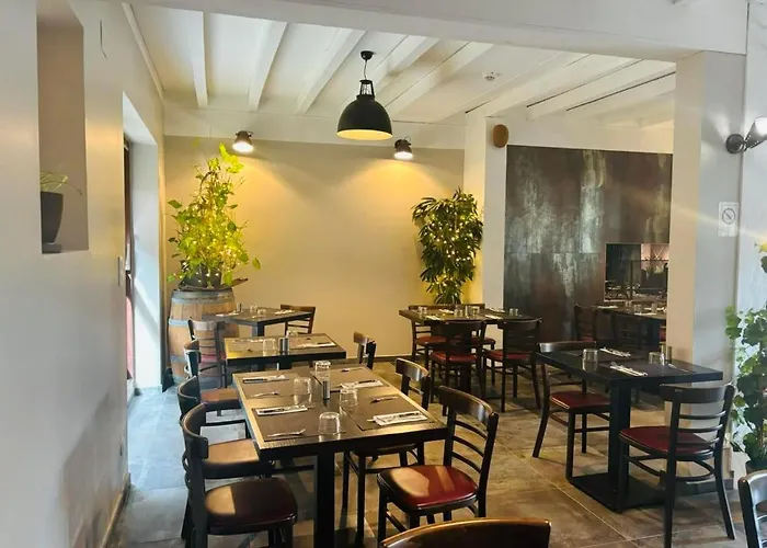 Au Relais Gascon فندق *